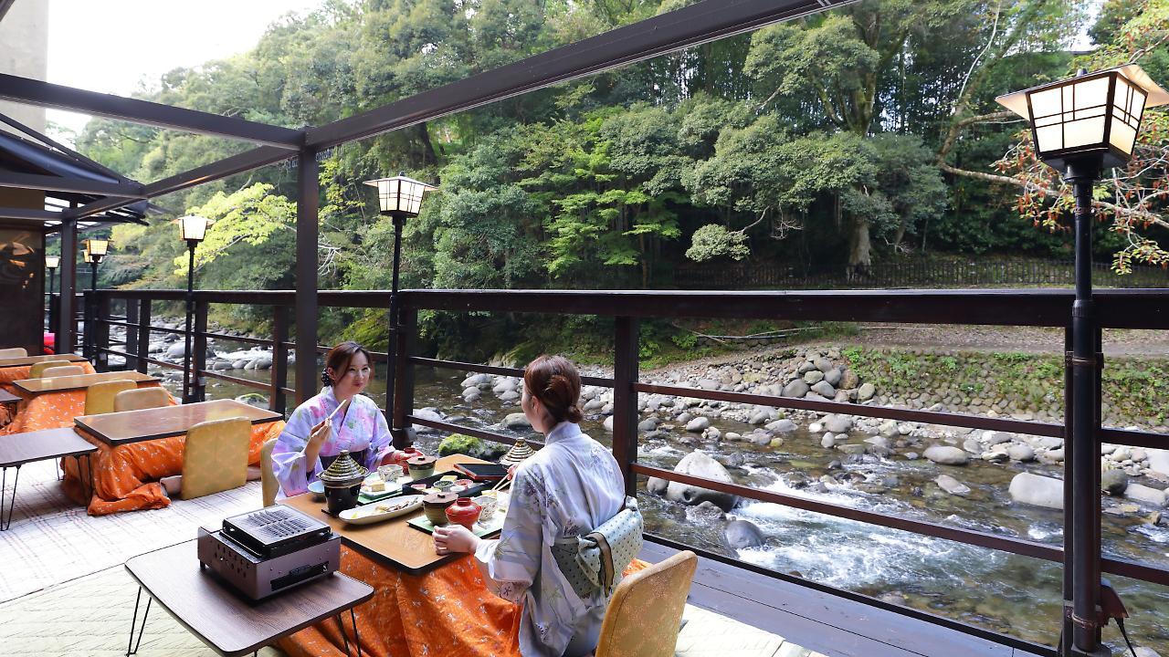 Yugashima Tatsuta Hotell Izu  Exteriör bild
