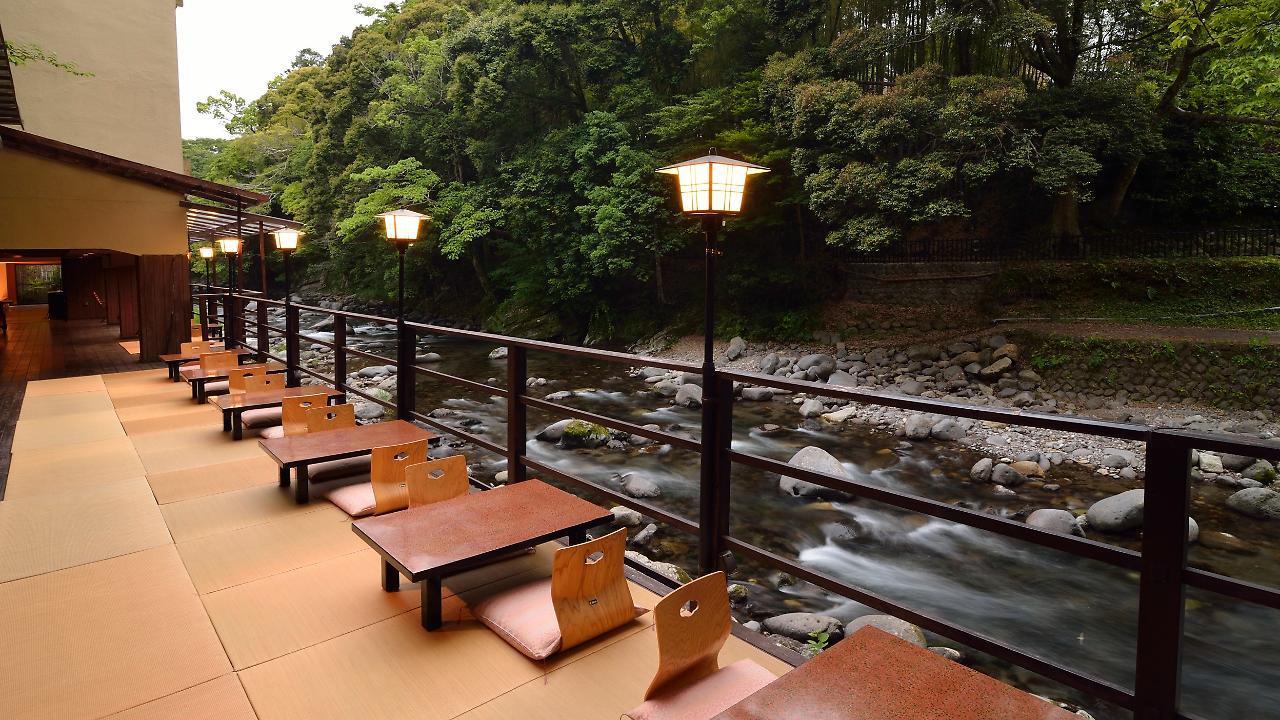 Yugashima Tatsuta Hotell Izu  Exteriör bild